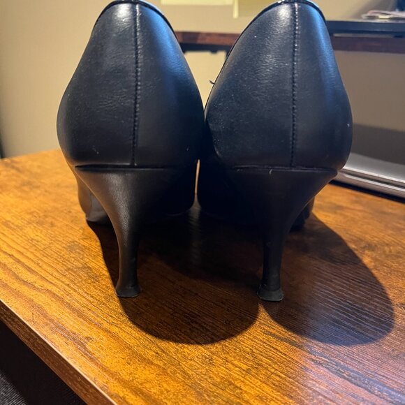 Liz Claiborne Heels - Picture 3 of 6